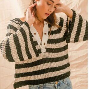 ONE LEFT  NWT BLACK OATMEAL STRIPE EYELET PlACKET  SWEATER